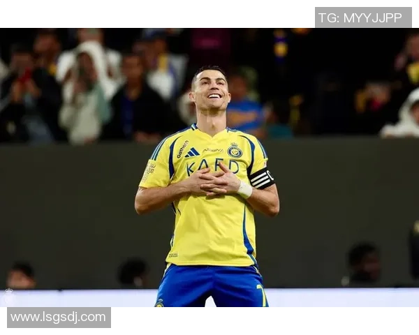 近十年全球足球十大球星排名及其影响力解析