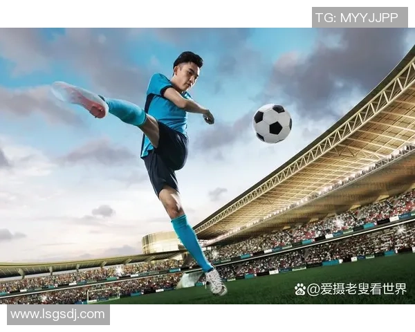 从球场巨星到足球流氓球星的堕落与荣耀背后真相揭秘