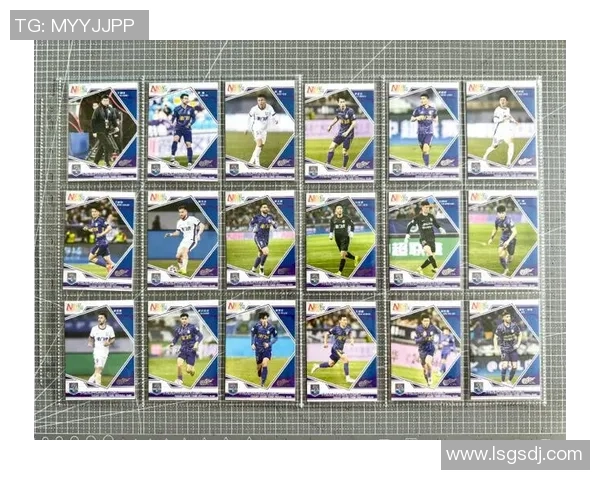 足球收藏热潮来袭 玩转足球球星卡掘金梦想与体育魅力结合 足球收藏热潮来袭 玩转足球球星卡掘金梦想与体育魅力结合